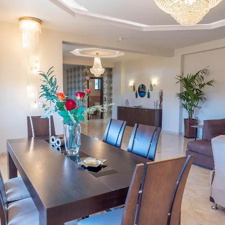 Village View Villa Afándu