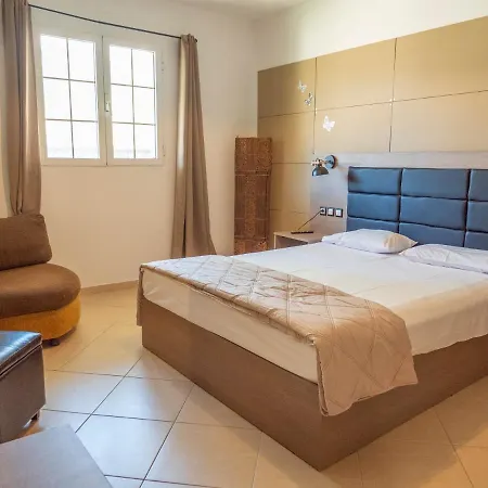 Village View أفانتو